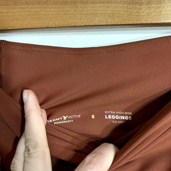 Old Navy Brown Extra High Rise Leggings - Picture 2 of 3